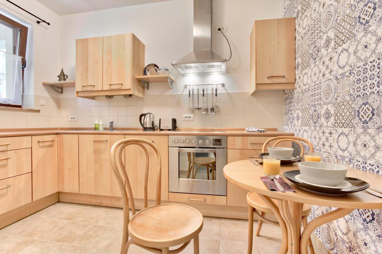 Tyzenhauz Apartments Economy Kraków Eksteriør billede