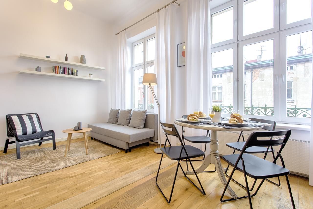 Tyzenhauz Apartments Economy Kraków Eksteriør billede